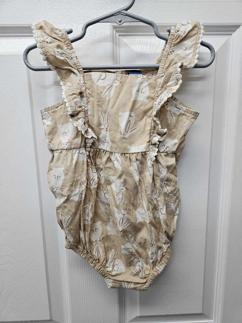Old Navy Beige Bunny Ruffle Bubble Romper 18-24mo NWOT